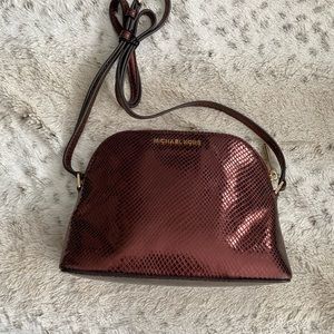 Michael Kors Md Dome Cross Body - Embossed Leather Metallic Merlot